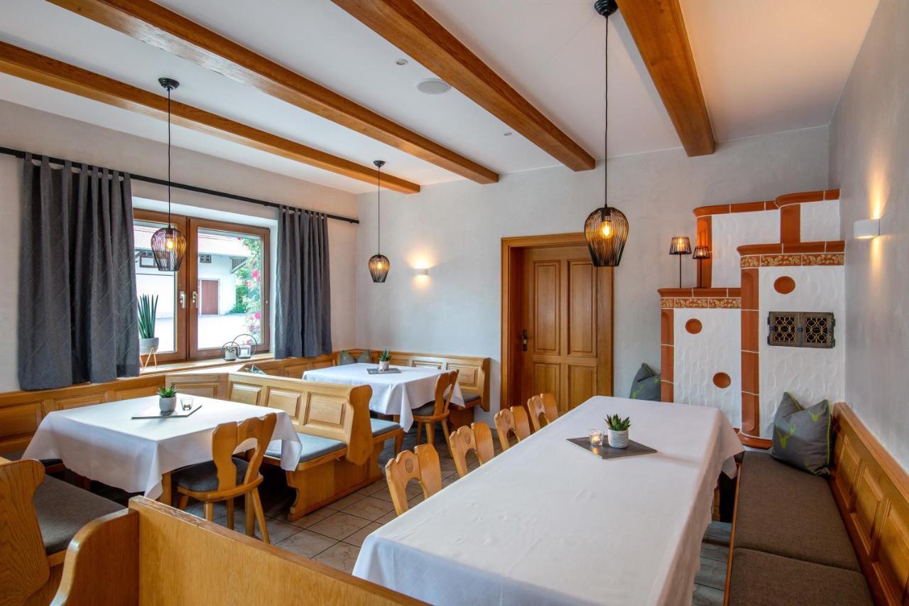 Gasthaus Hotel Ostermeier Attenkirchen Exterior photo